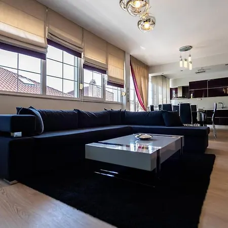 A Stylish Apartment In The Center Of Καστοριά Εξωτερικό φωτογραφία