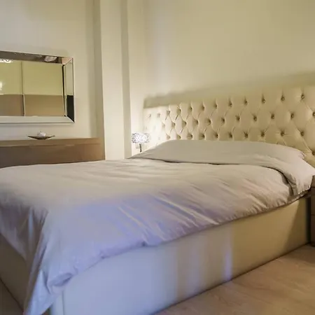 A Stylish Apartment In The Center Of Καστοριά Εξωτερικό φωτογραφία